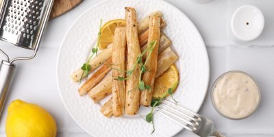 Oloupaný černý kořen