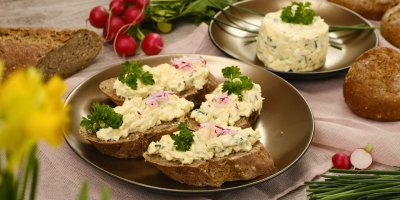 Vajíčková pomazánka na bagetě 