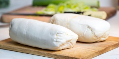 2 hovězí Wellingtony, zabalené v listovém těstě