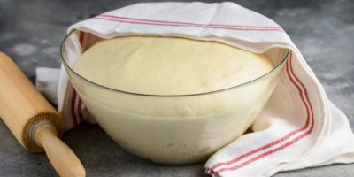 Místa s nakynutým těstem