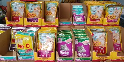 Různé typy kapsiček pro kočky