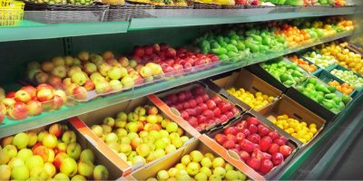 Ovoce v supermarketu