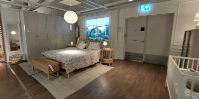 Nábytek v obchodě IKEA