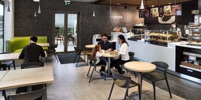 Interiér restaurace Fresh Corner