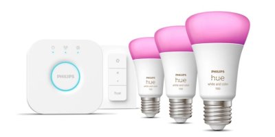 Ovladač a tři růžové žárovky