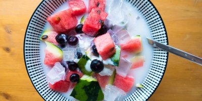 Hwachae - korejský punč v melounové slupce 