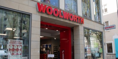 Exteriér obchodu Woolworth