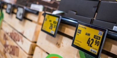 Elektronické cenovky v prodejně Albert