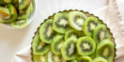 Kokosový koláč s kiwi