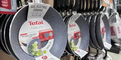 Tefal nádobí v obchodě