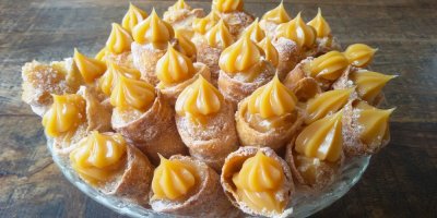 Cukroví s krémem z kondenzovaného mléka