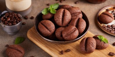 Kávová zrna jako cukroví