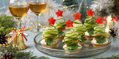 Sendviče s okurkovými stromečky a krémem
