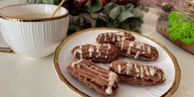 Strojkové cukroví z tatranky  na talíři 