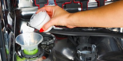 Doplňování soli do myčky