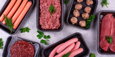 Různé způsoby zpracování veganského masa