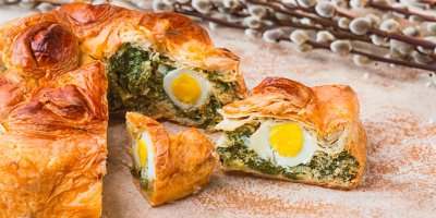 Koláč s vejcem a špenátem