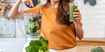 Připravování zeleného smoothie