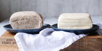 Různé druhé listového těsto na talířku