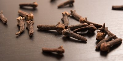 Koření hřebíček