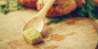 Vařečka s bujónem a zeleninou