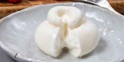 Mozzarella na talíři