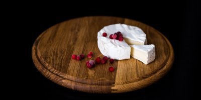 Hermelín na prkénku