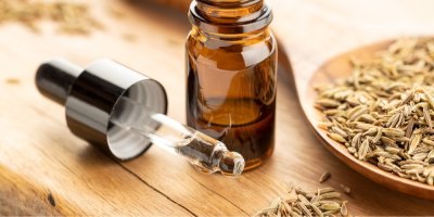 Ampulka s výtažkem, kmín na misce