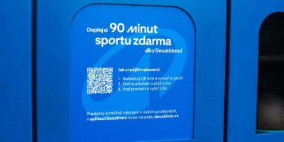 Modrý box Decathlonu
