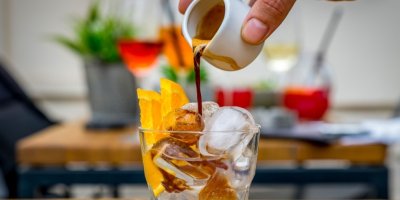 Příprava espresso tonic