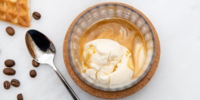 Příprava nápoje affogato