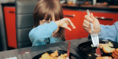 Holčička nechce jíst