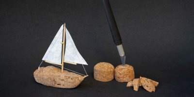 Plachetnice z korku a párátek