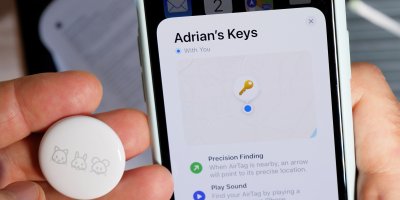 Lokátor a poloha v zařízení telefonu