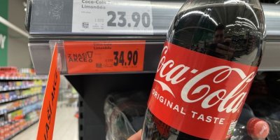 Coca-cola v supermarketu