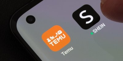Ikony Temu a Shein na displeji mobilního telefonu