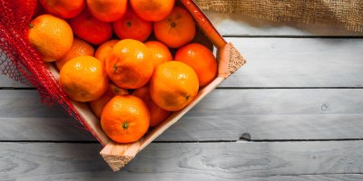 Mandarinky v dřevěném boxu