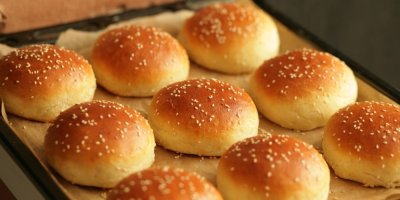 Kynuté housky na plechu