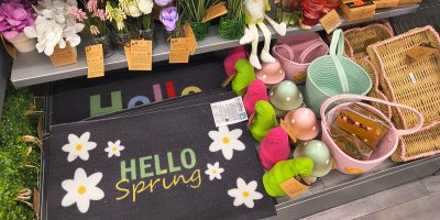 Velikonoční zboží v prodejně Kik