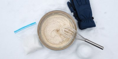 Příprava zmrzliny na sněhu