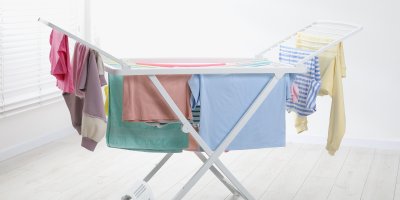 Sušení prádla na sušáku