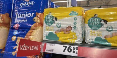 Dětské pleny v supermarketu