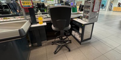 Pokladna supermarketu Billa