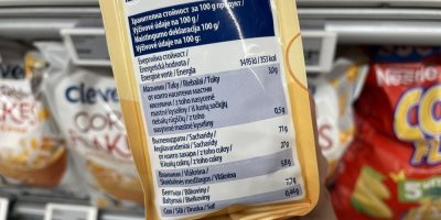 Etiketa na obalu cereálií