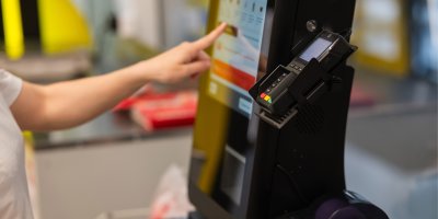 Placení na samoobslužné pokladně