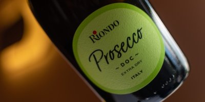 Detail lahve prosecca