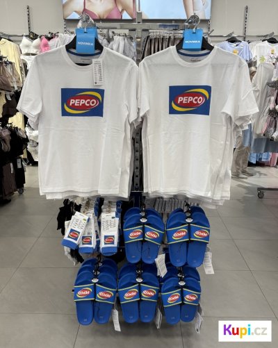 Oblečení s nápisem Pepco