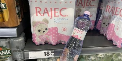 Kojenecká voda Rajec v supermarketu