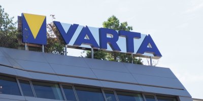Budova s logem Varta