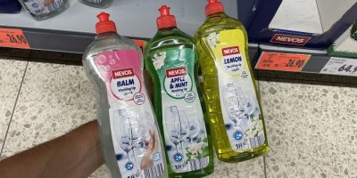 Prostředky na nádobí v supermarketu
